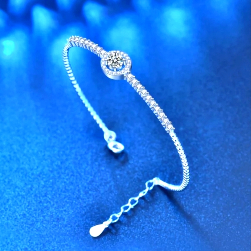 Exquisite 0.5cts Real Moissanite Diamond Tennis Bracelet - Picture 9 of 11